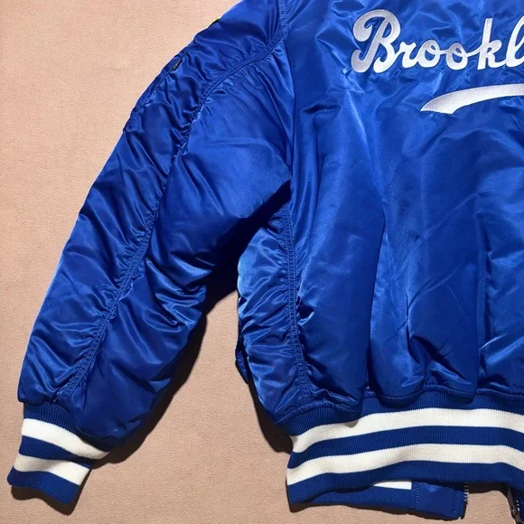 NWT Alpha Industries x New Era Brooklyn Dodgers bomber jacket - Picture 9 of 13
